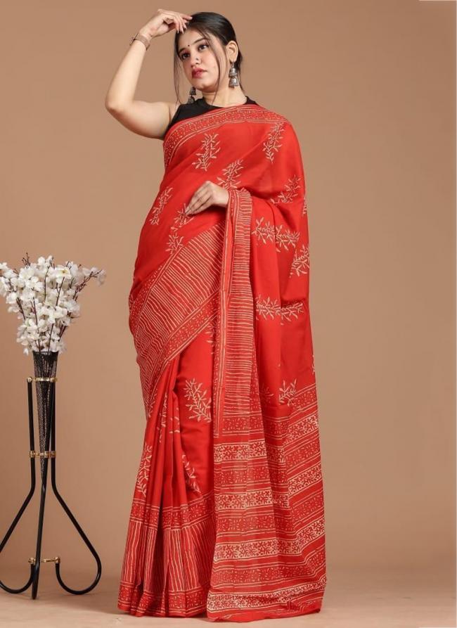 Cotton Mul Mul Red Casual Wear Printed Saree